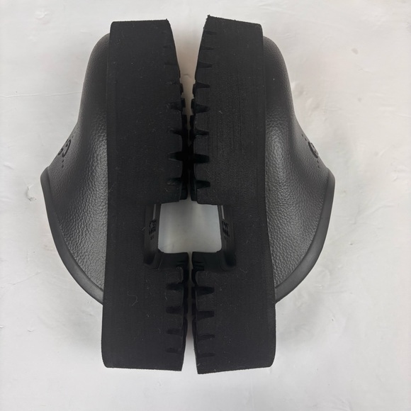Gucci Elea GG Rubber Platform Clog Slides Black Lug Sole Mule EU 38 Women - Picture 14 of 16